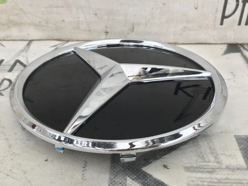 MERCEDES A-CLASS W177 GENUINE FRONT EMBLEM GRILL GRILLE STAR LOGO A0008880400