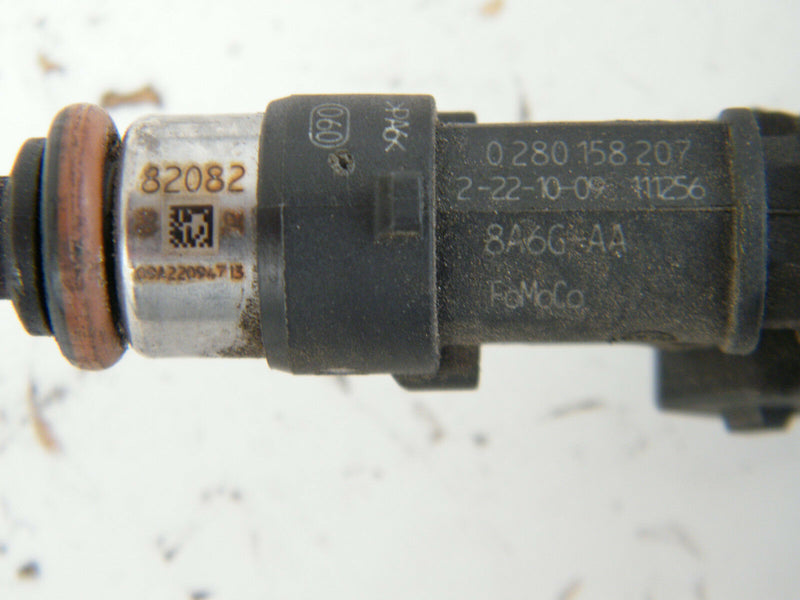 FIESTA MK7 08-16 PETROL 1.4 16V GENUINE FoMoCo FUEL INJECTOR RAIL 8A66-9H487-AA