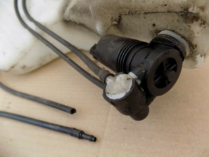 FORD FIESTA MK7 ST-LINE WINDSCREEN WIPER WASHER WATER TANK BOTTLE 8A6117B613AG