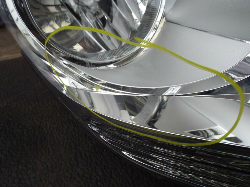 Kia Venga 2010-2014 Genuine Headlamp Headlight Right Driver Side O/S (719)