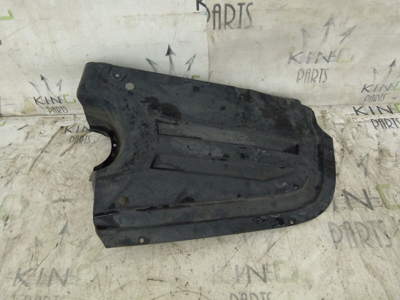 VW PASSAT B6 2005-10 REAR RIGHT UNDER BODY TRAY COVER 3C0825216