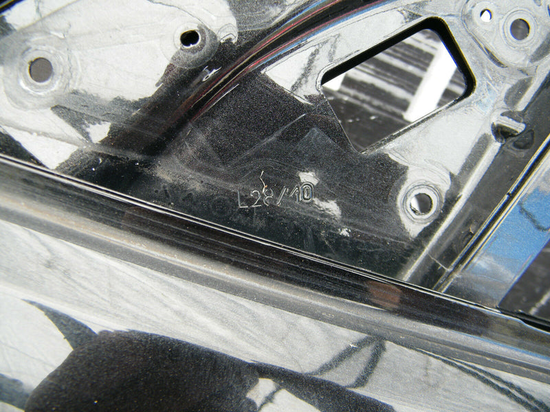 VAUXHALL INSIGNIA A 2008-2013 FRONT DOOR PANEL SHELL LEFT SIDE N/S Passanger