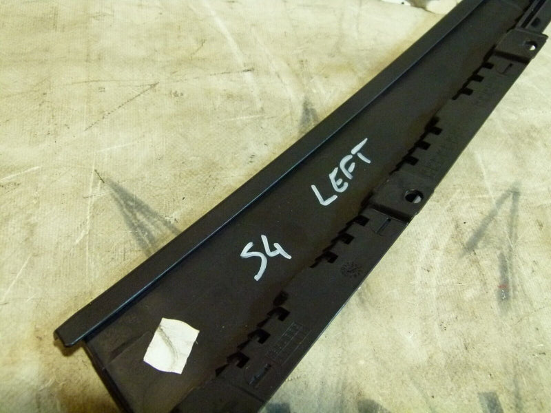 AUDI A4 S4 8W B9 2016-ON FRONT LEFT SIDE DOOR MOLDING TIRM 8W0837901