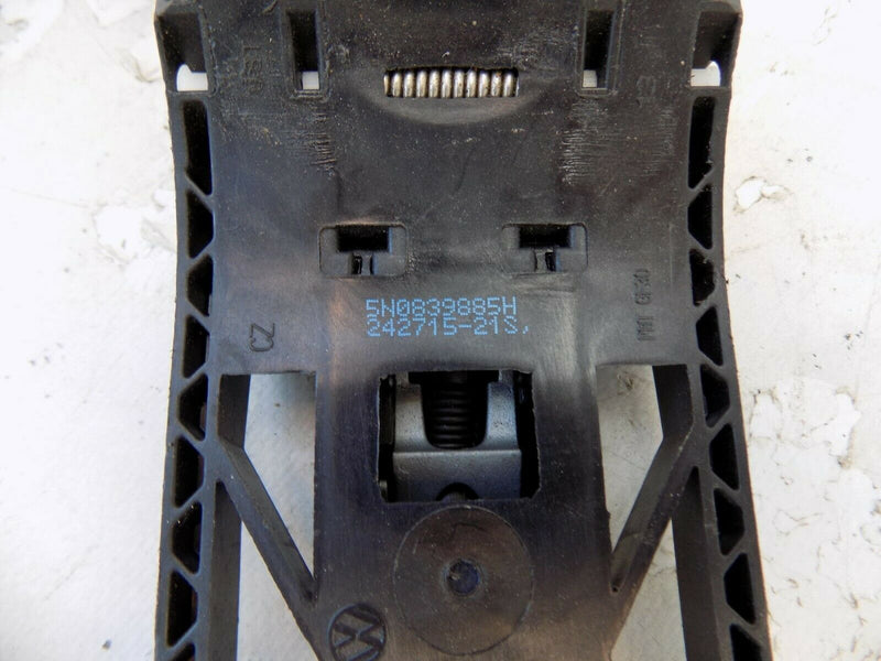 VW UP 1.0 PETROL  PASSENGER  SIDE FRONT DOOR LOCK 45E-1S4 839 015C