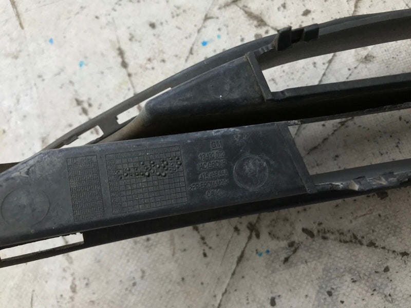 VAUXHALL CORSA E 2014-2019 FRONT BUMPER LOWER GRILLE GENUINE 13432002