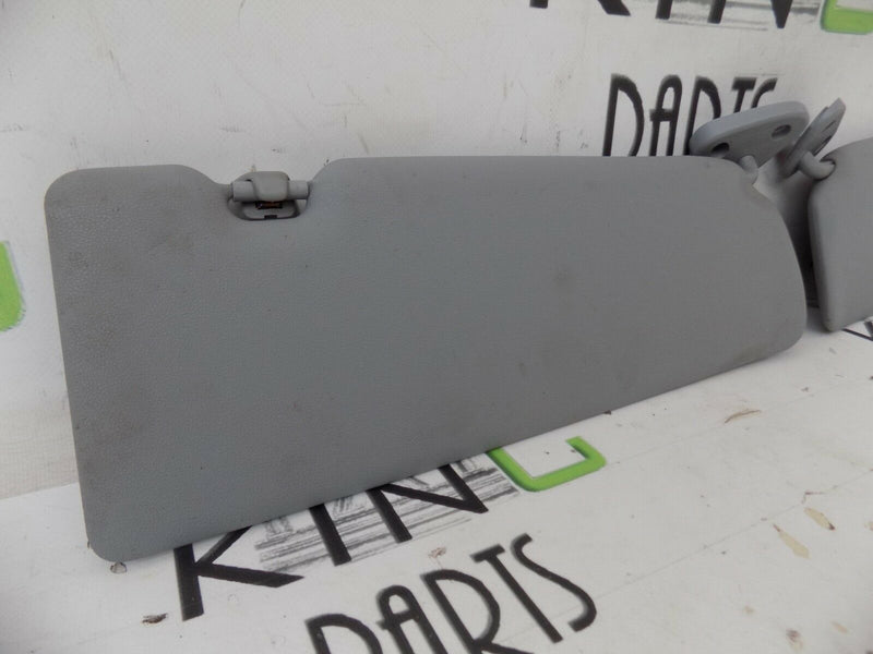BMW 1 SERIES E87 2004-2013 PAIR OF SUN VISORS WITH MIRROR GREY 7120559 7252506