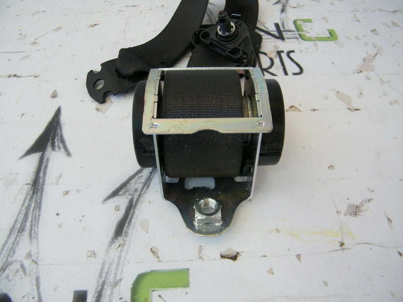 VAUXHALL CORSA D 2006-2014 PAIR OF REAR SEAT BELT LEFT AND RIGHT SIDE 13290256