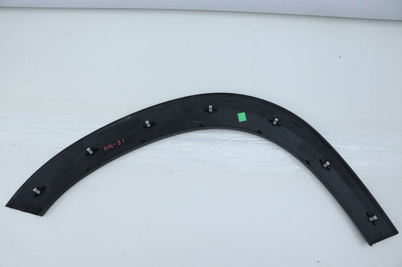 PEUGEOT 2008 2013+ RIGHT FRONT WING WHEEL ARCH COVER MOULDING 9817491577 /B04-31