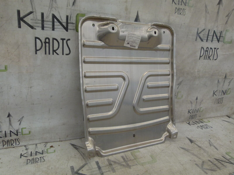 VW AUDI SEAT SKODA UNDER BODY ENGINE COVER TRAY GENUINE 5QA825230
