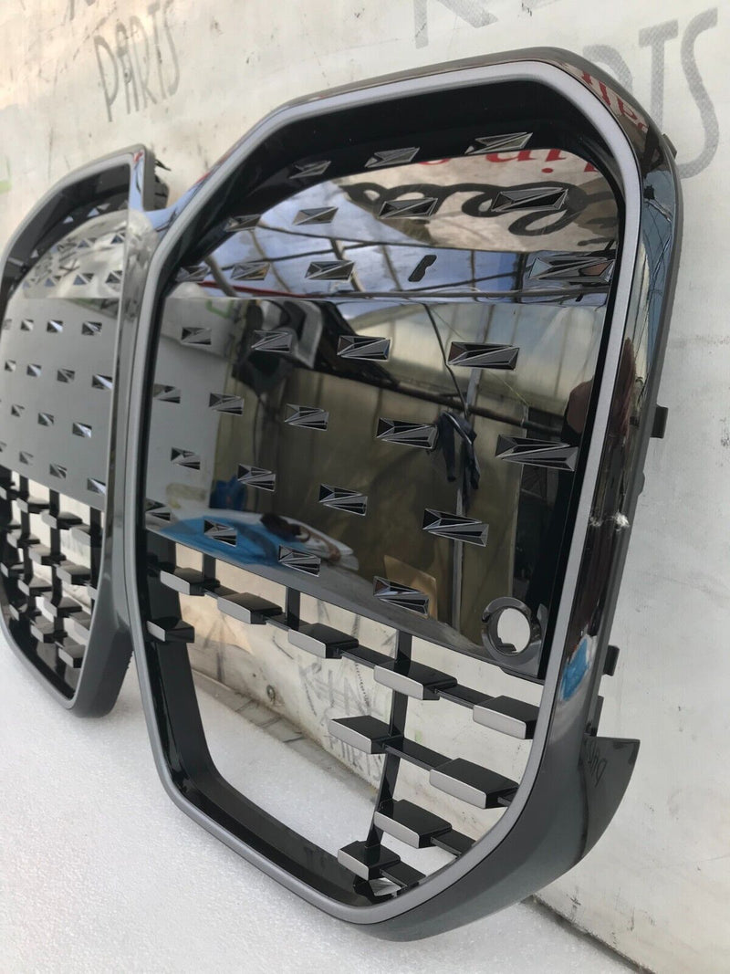 BMW i4 G26 2022-2024 FRONT BUMPER GRILL RADIATOR *(RADAR HOLE)  946346