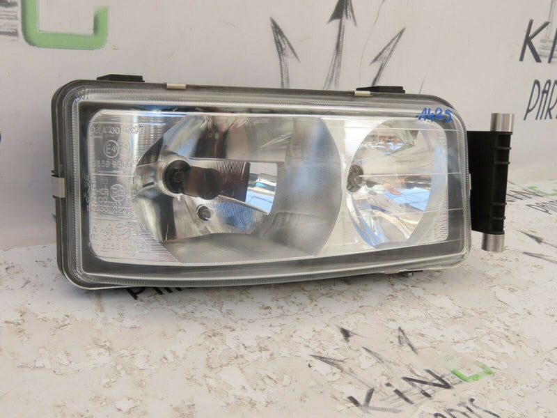 MAN TRUCK -- RIGHT SIDE HEADLIGHT HEADLAMP *NEW* 81.25101-6654