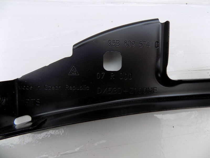 PORSCHE MACAN 2015-2018 REAR RIGHT WING FENDER BRACKET 95B809574 /S46-26