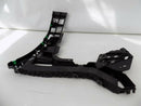 VOLVO XC90 2014-ON REAR LEFT BUMPER MOUNT BRACKET GUIDE 31407731 /S52-04/B09-03