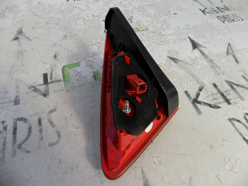 PEUGEOT 3008 2008-2016 REAR TAILGATE BOOTLID LEFT LIGHT LAMP 9683461080