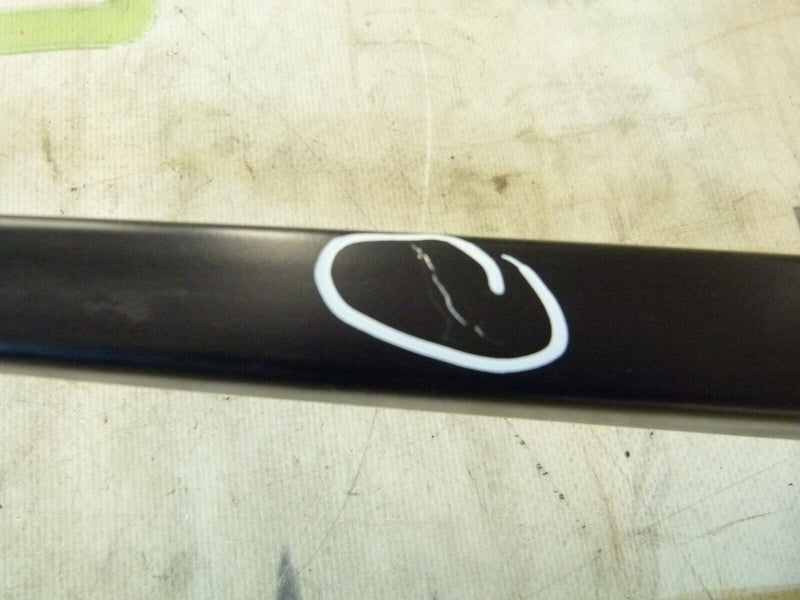 RENAULT CAPTUR 2020-ON FRONT PASSENGER LEFT SIDE WIPER ARM 288869384R