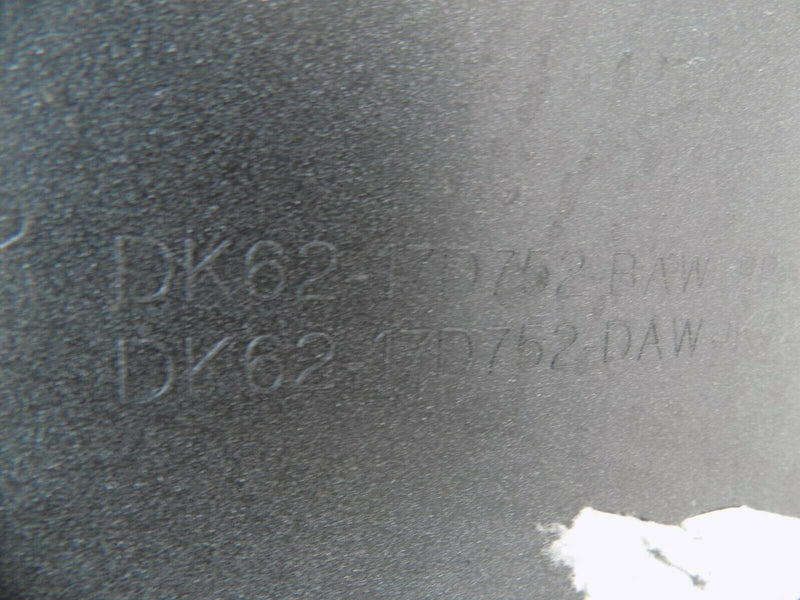 RANGE ROVER SPORT L464 2018 REAR BUMPER LOWER CORNER RIGHT SIDE PDC WHITE