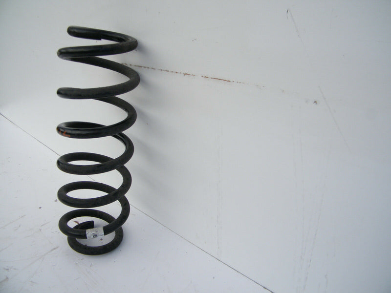 VW GOLF VII MK7 R 2.0 TFS GTI 13-16 REAR LEFT SPRING COIL 5Q0511115 Audi A3 8V