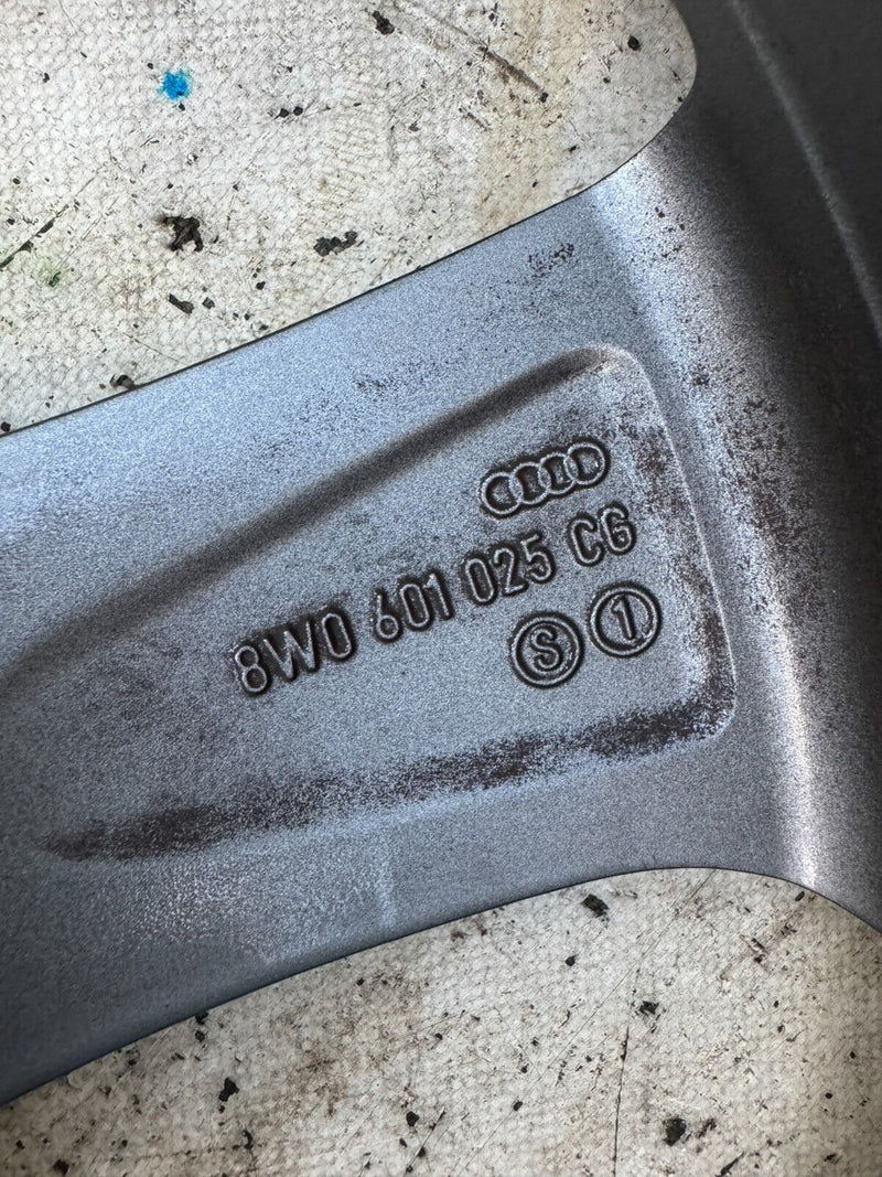 AUDI A4 S4 8W B9 GENUINE ALLOY WHEEL RIM 8,5Jx20H2 ET54,5 / 8W0601025CG