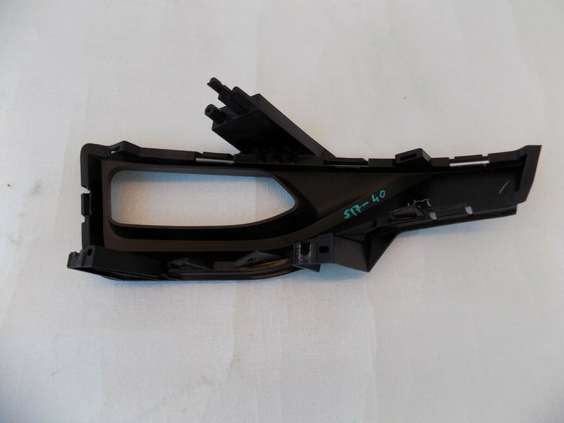 NISSAN LEAF 2017-ON FRONT RIGHT FOG LGHT BEZEL SURROUND 62256-5SK0B /S17-40