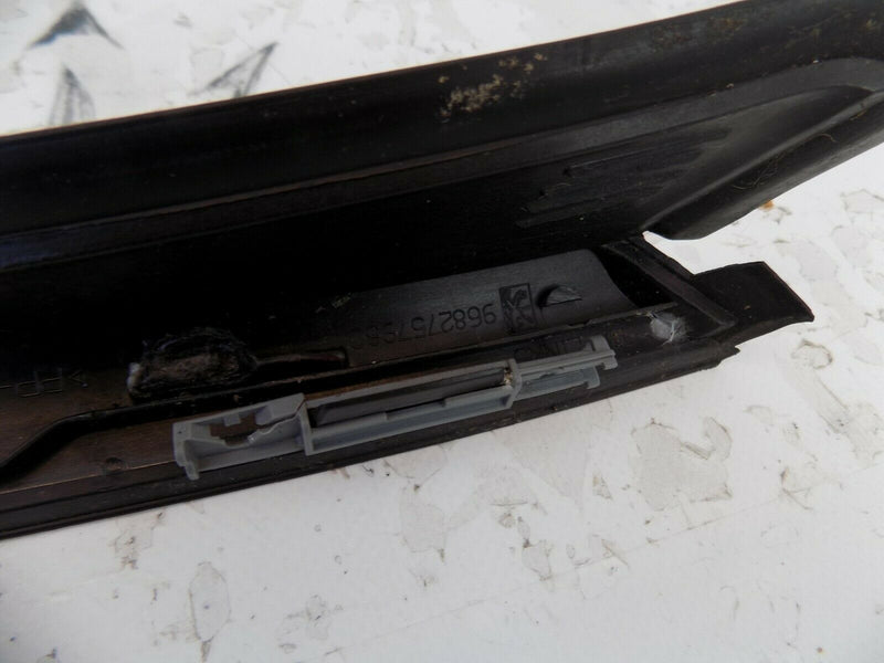 PEUGEOT 3008 2008-2016 FRONT LEFT WINDSHIELD TRIM MOULDING 9682757980 *N