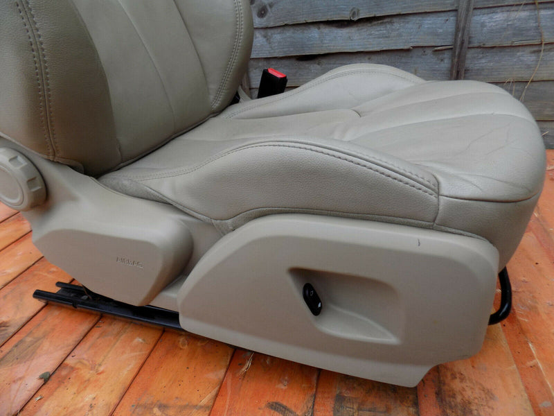 RANGE ROVER EVOQUE GENUINE FRONT SEAT LEATHER RIGHT DRIVER SIDE