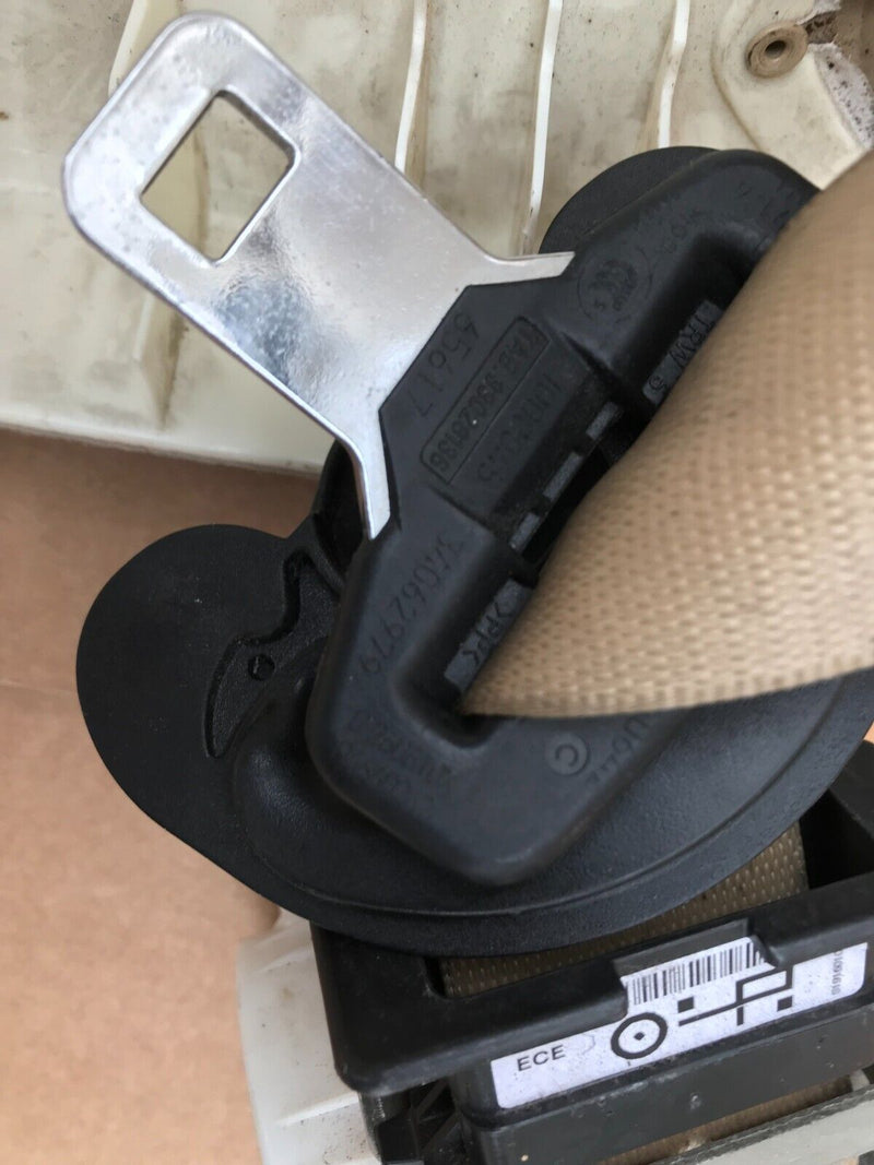 BMW E90 E91 GENUINE FRONT SEAT LEFT PASSENGER SIDE & SEATBELT CREAM COLOUR !!