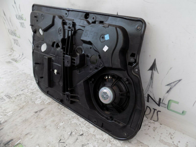 FORD FIESTA MK7 ST-LINE DOOR PLASTIC INNER FRONT RIGHT AND SPEAKER C1BBA045H16AB