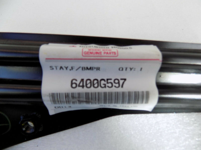 MITSUBISHI PAJERO 2015-ON FRONT BUMPER LEFT SIDE HOLDER BRACKET 6400G597 /S26-26