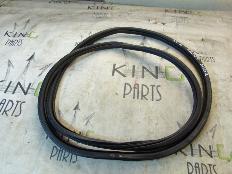 PEUGEOT 308 SW ESTATE 2017-21 FRONT BOTH SIDE RUBBER SEAL 9677519680