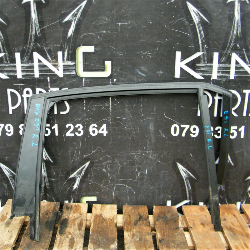 BMW E91 3 SERIES 2009-11 FRAME WINDOW SEALANT RUBBER COVER REAR DOOR LEFT SIDE