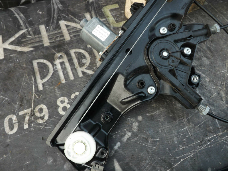 Vauxhall Adam Front Right Driver O/S/F Window Mechanism And Motor 13350350