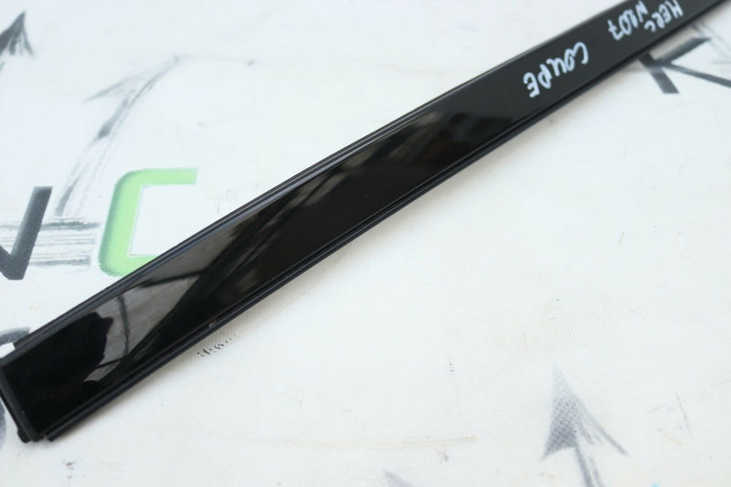MERCEDES E CLASS A207 2009-2017 CONVERTIBLE WINDSCREEN RIGHT SIDE PILLAR TRIM