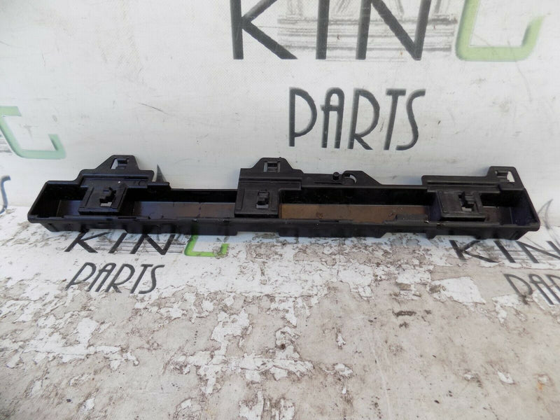 BMW 1 SERIES F20 M SPORT HOLDING STRIP MOUNT BRACKET HOLD R2 RIGHT O/S 7240914