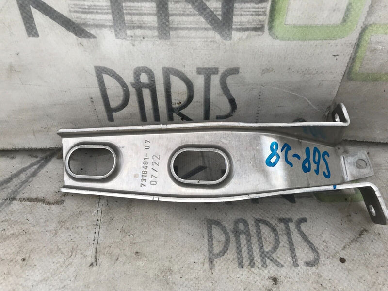 BMW 2 F45 2015 WASHER FLUID RESOVIOR MOUNT BRACKET 51647318491