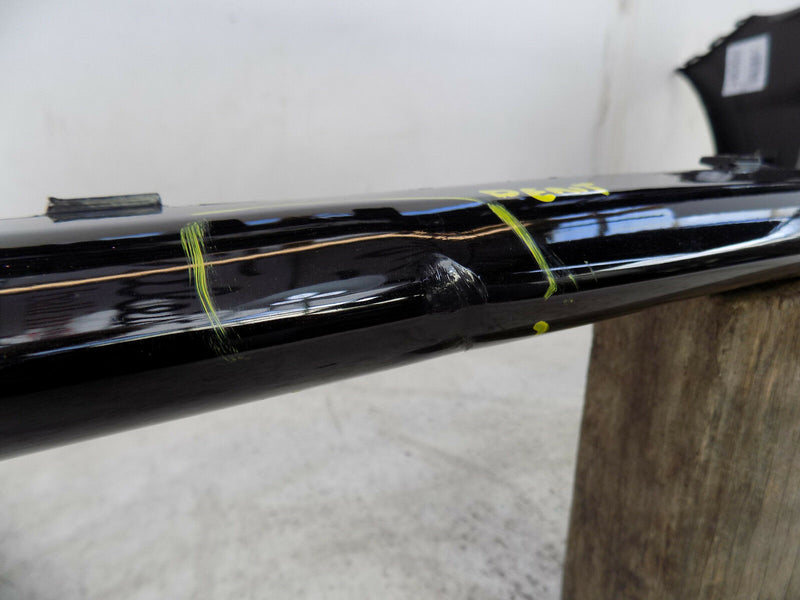 VOLVO V40 R DESIGN 2012 2013 2014 2015 BLACK FRONT BUMPER 31347085