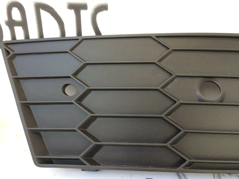 SKODA OCTAVIA vRS 5E FRONT BUMPER GRILLE LEFT & RIGHT SIDE 5E0807681C 5E0807682C