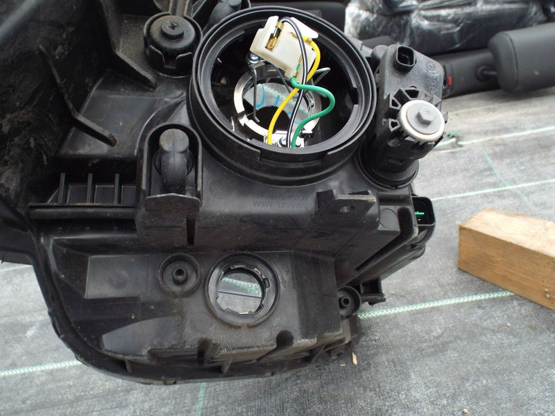 Kia Soul 2008-2011 Headlamp Headlight Left Passenger Side N/S Genuine (501)