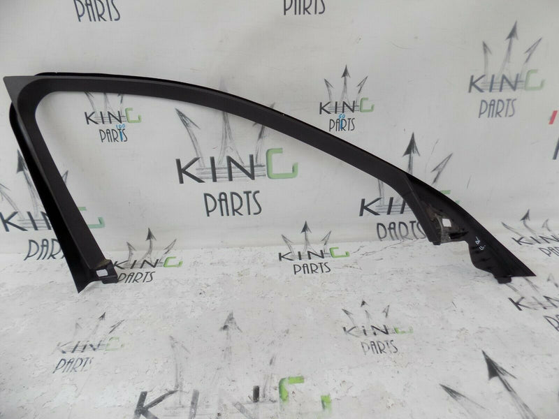 BMW 5 SERIES F11  FRONT RIGHT  DOOR WINDOW FRAME COVER TRIM RIGHT 608290