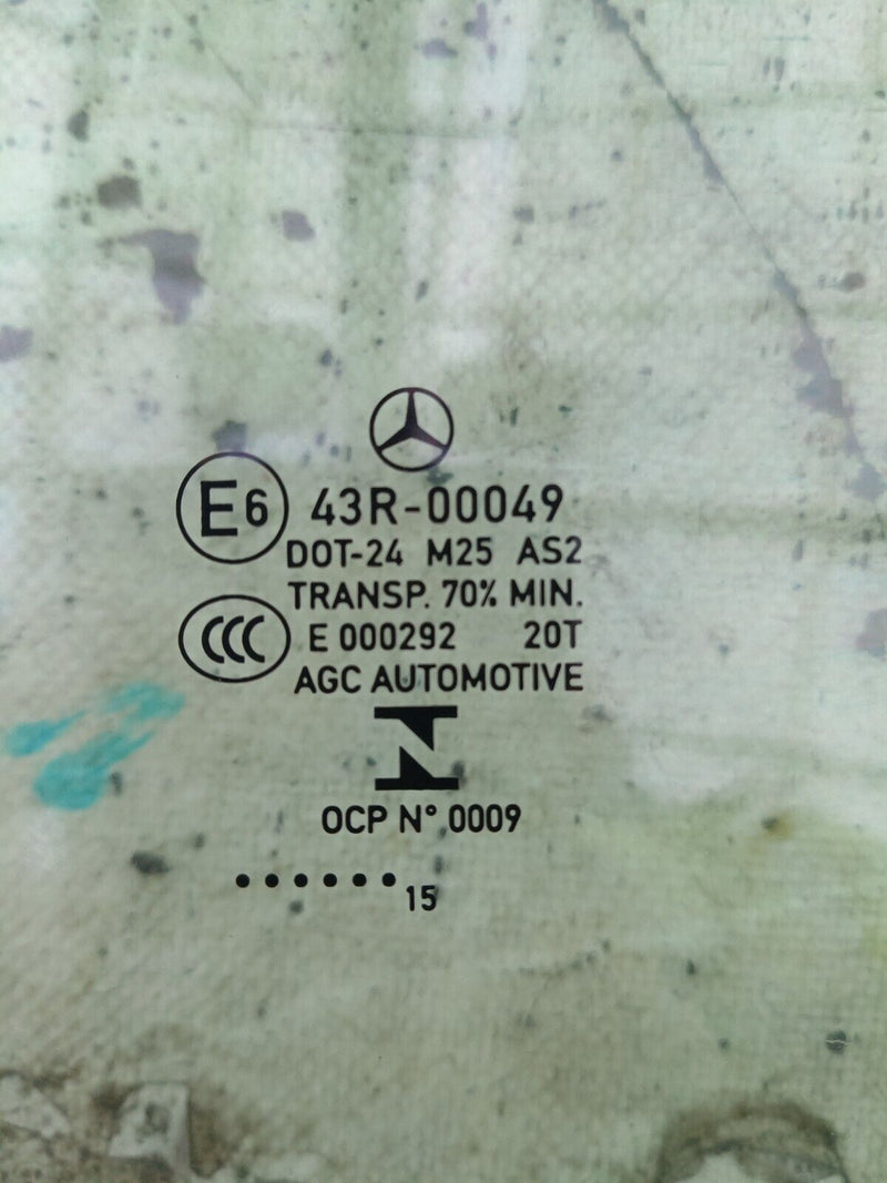 MERCEDES C W205 2014-2021 SALOON FRONT RIGHT DOOR WINDOW GLASS  #