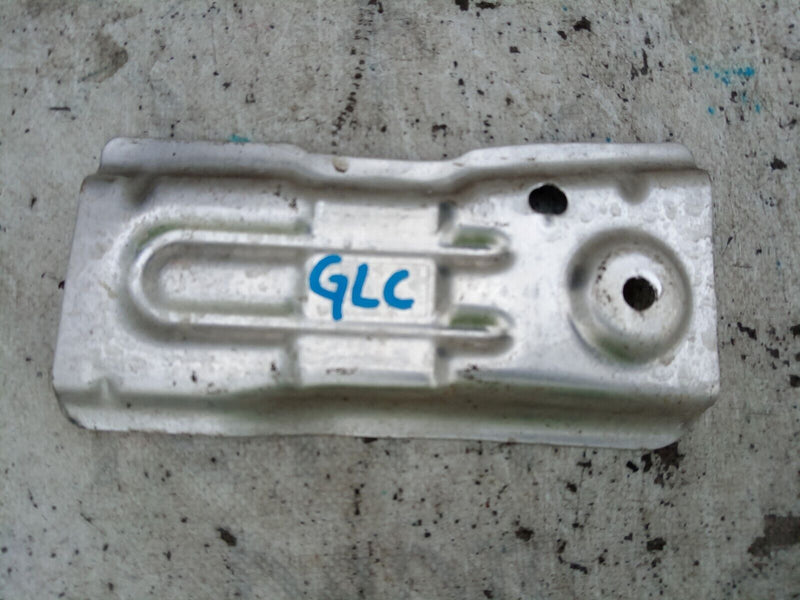 MERCEDES GLC X253 RIGHT SIDE SUPPORT BRACKET SHIELDING GENUINE A2056822700