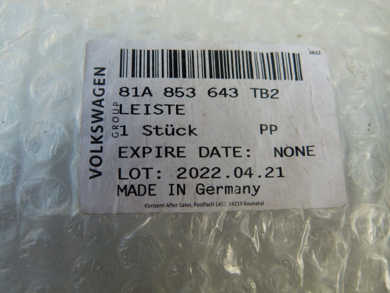 AUDI Q2 S-LINE 2016-20 FRONT BUMPER CENTRE TRIM GENUINE 81A853643 S95-05