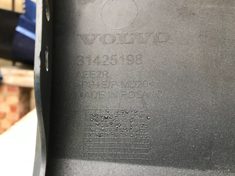 VOLVO XC60 II R-DESIGN 2017-2021 REAR BUMPER PDC GENUINE 31425198