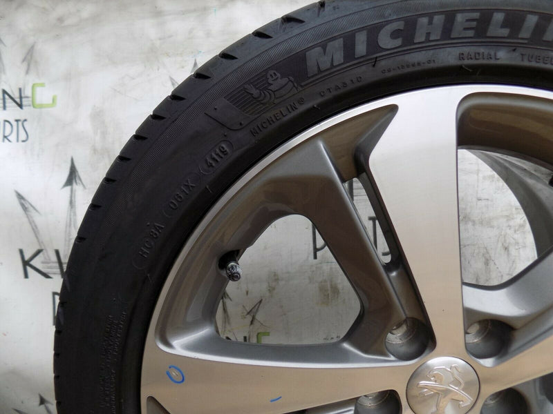 PEUGEOT 308 MK2 2013-2021 17" ALLOY WHEEL 7.5Jx17 ET44 GENUINE 9677989777