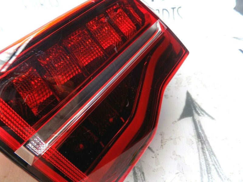 JAGUAR I-PACK 2018-ON RIGHT SIDE REAR LED LIGHT FENDER LAMP J9D3-13404CB