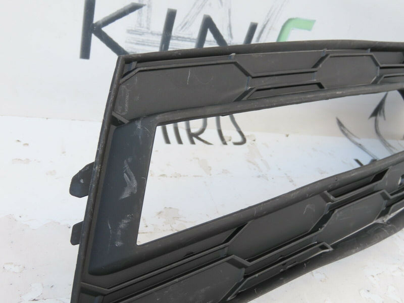 SKODA OCTAVIA 2020-ON FRONT BUMPER LEFT FOG LIGHT GRILL SURROUND