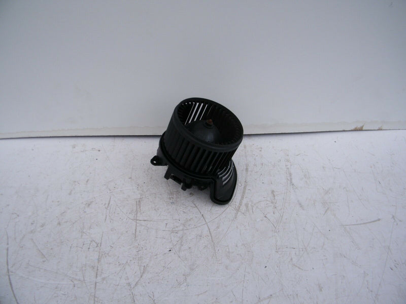 VAUXHALL ADAM 2012-2016 MATRIX BOX GENUINE HEATER BLOWER FAN 13293625
