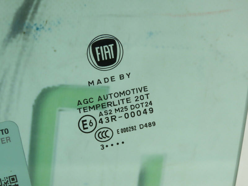 FIAT 500L TREKKING 2013-2017 FRONT RIGHT DOOR WINDOW