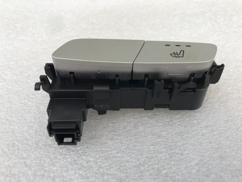 MERCEDES GLC AMG X253 16-23 RIGHT SIDE FRONT DOOR SEAT HEATED SWITCH A2139057502