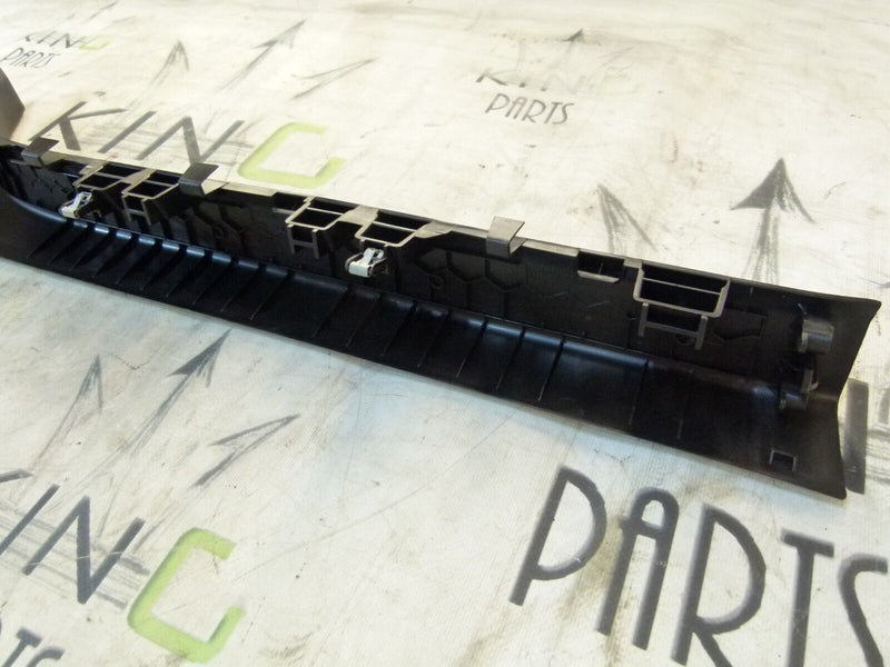 RENAULT CAPTUR 2020-ON RIGHT DRIVER SIDE FOOT STEP TRIM 769515187R