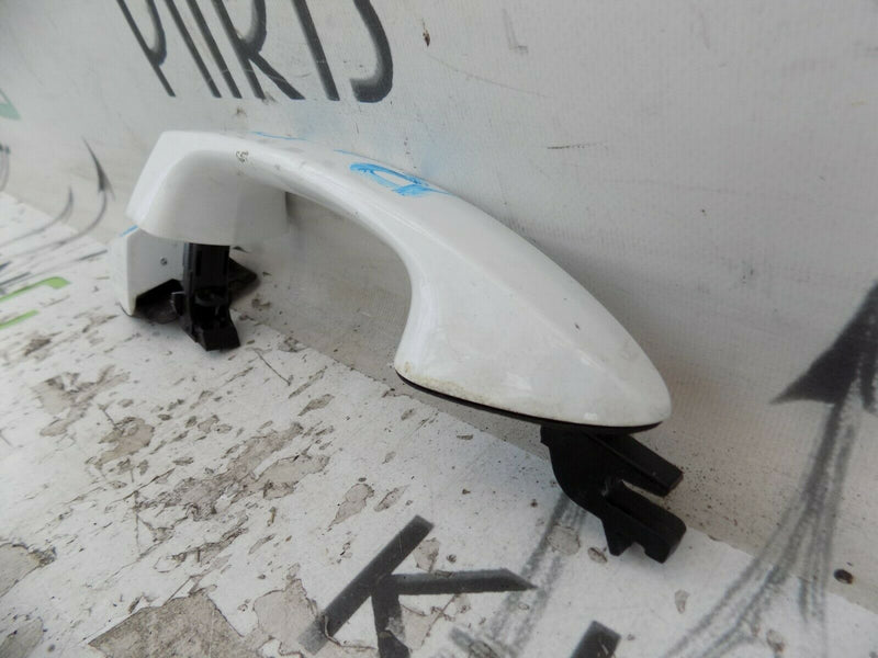 FORD FOCUS MK7 ST REAR RIGHT DOOR HANDLE (WHITE) GENUINE